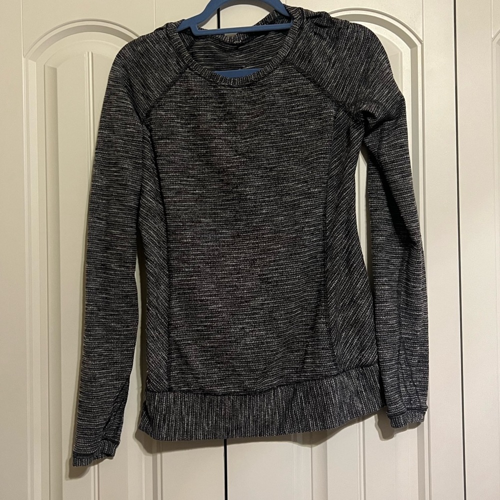 Lululemon Women’s Sweater, Size 10